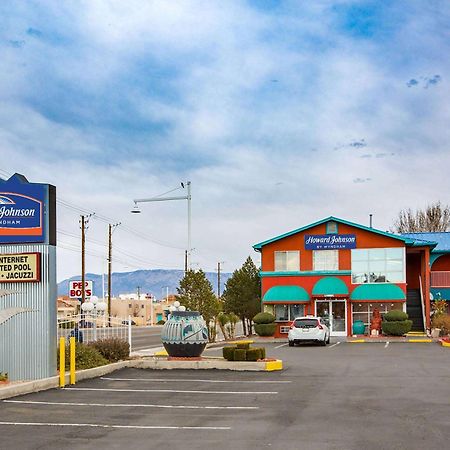 Sandia Peak Inn Old Town Abq, A Howard Johnson By Wyndham แอลบูเคอร์คี ภายนอก รูปภาพ